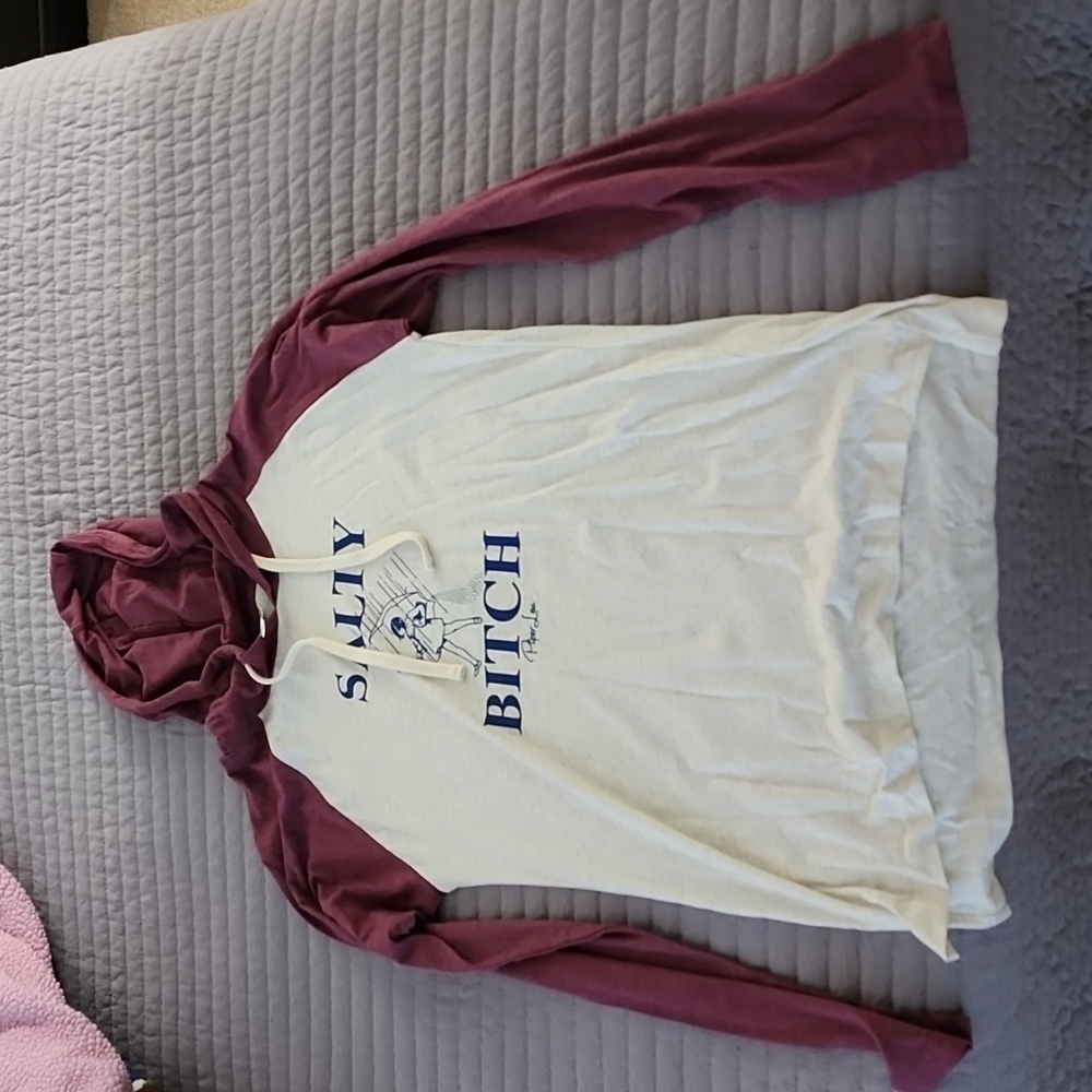 NWOT super cute lightweight hooded shirt